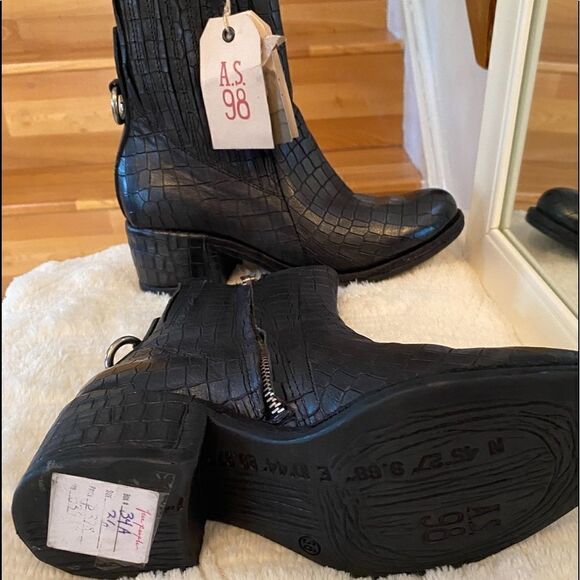 FREE PEOPLE A.S. DREAM STATE ANKLE BOOTS - Picture 1 of 4